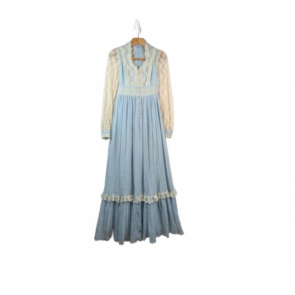 Vintage 1970's Gunne Sax pale blue lace bodice prairie maxi dress size XS (0-2)